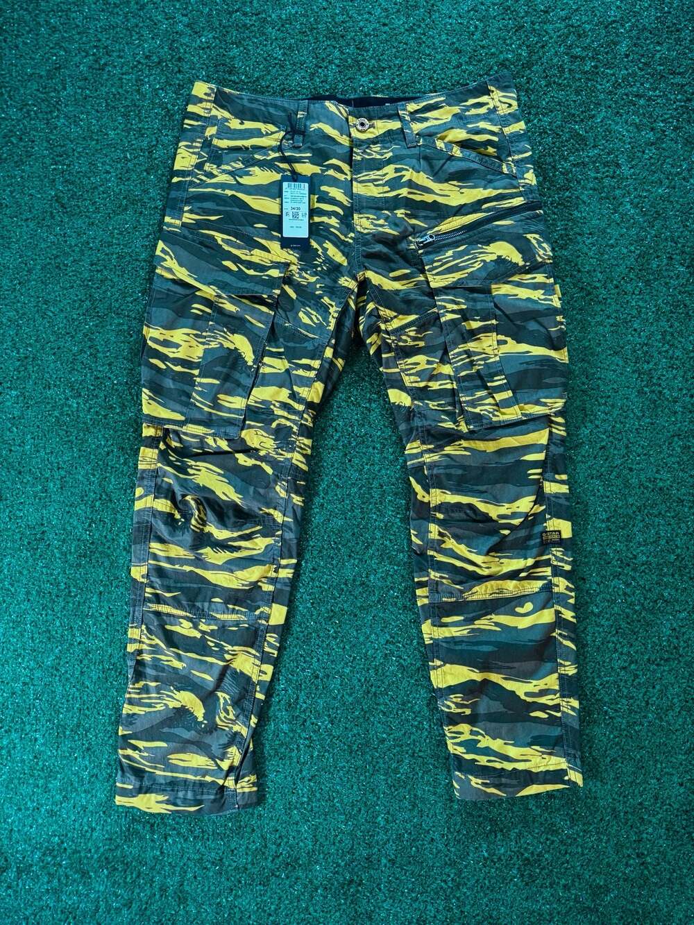G-Star Raw Rovic Zip 3D Regular Tapered Cargo Pants 34/30 Dk Lemon Tiger Camo